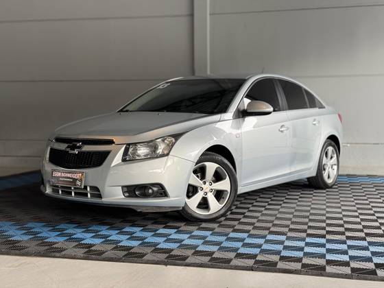 CHEVROLET CRUZE 1.8 LT 16V FLEX 4P MANUAL CHEVROLET CRUZE 1.8 LT 16V FLEX 4P MANUAL